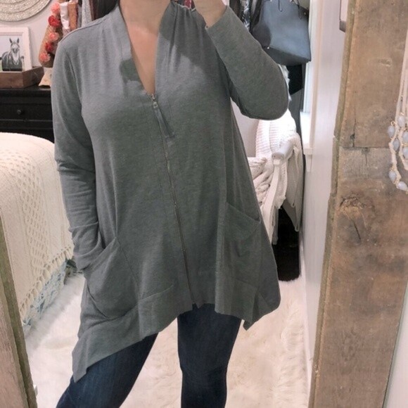 LOGO size medium grey cozy zip up jacket - Picture 1 of 6